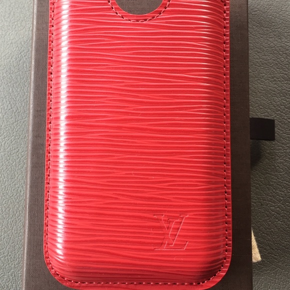 Louis Vuitton EPI Red 1st Generation iPhone Case 100% AUTHENTIC - Picture 1 of 9